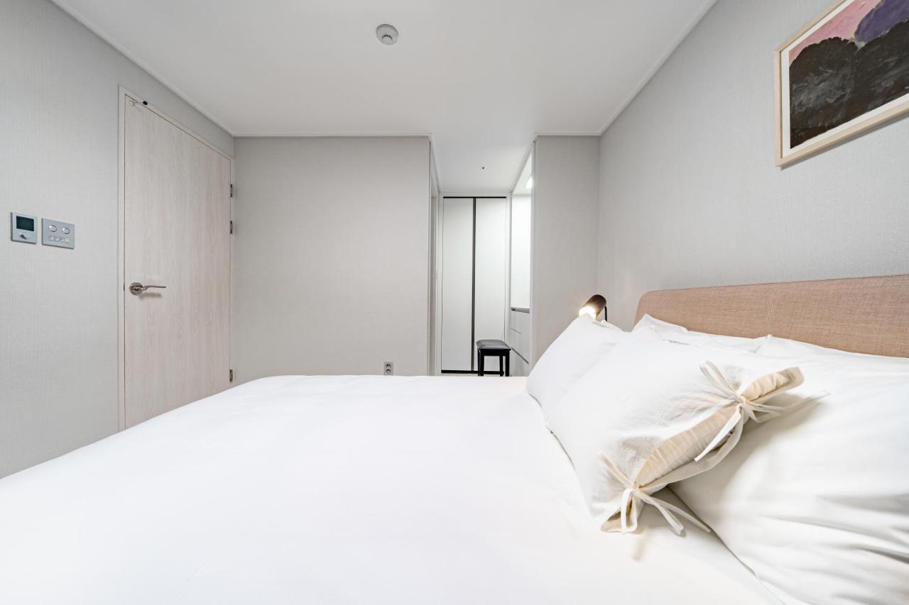 Le Collective Yeosu Apartment Exterior foto