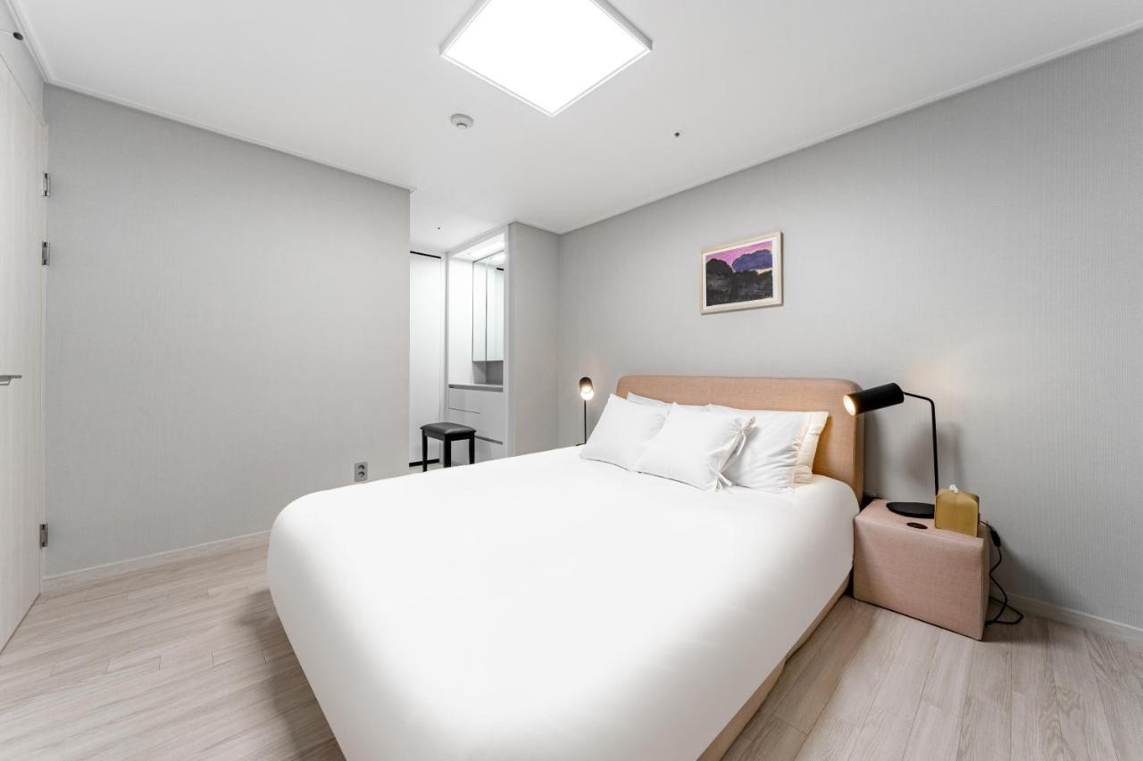 Le Collective Yeosu Apartment Exterior foto