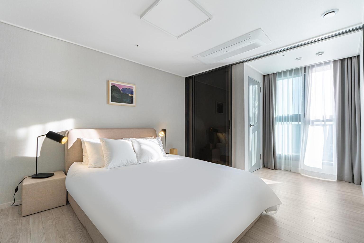 Le Collective Yeosu Apartment Exterior foto