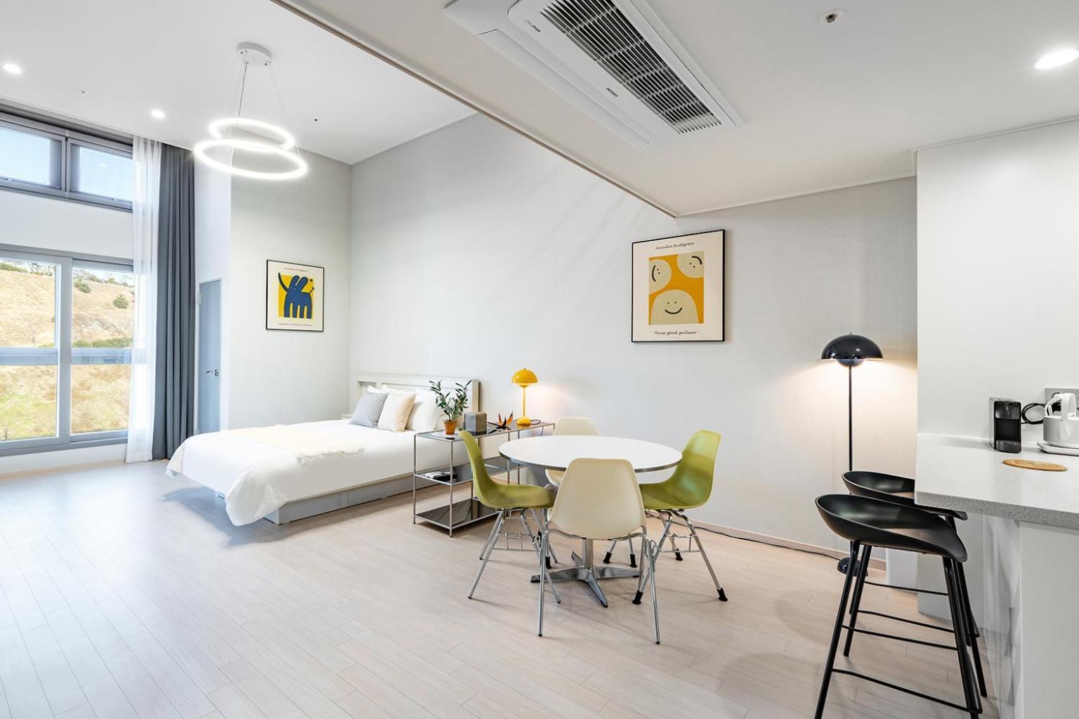 Le Collective Yeosu Apartment Exterior foto